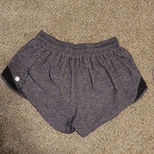Size 6 lulu short